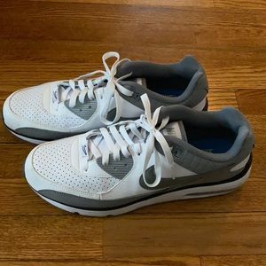NIKE AIR Mens airmax grey and white size 11.5